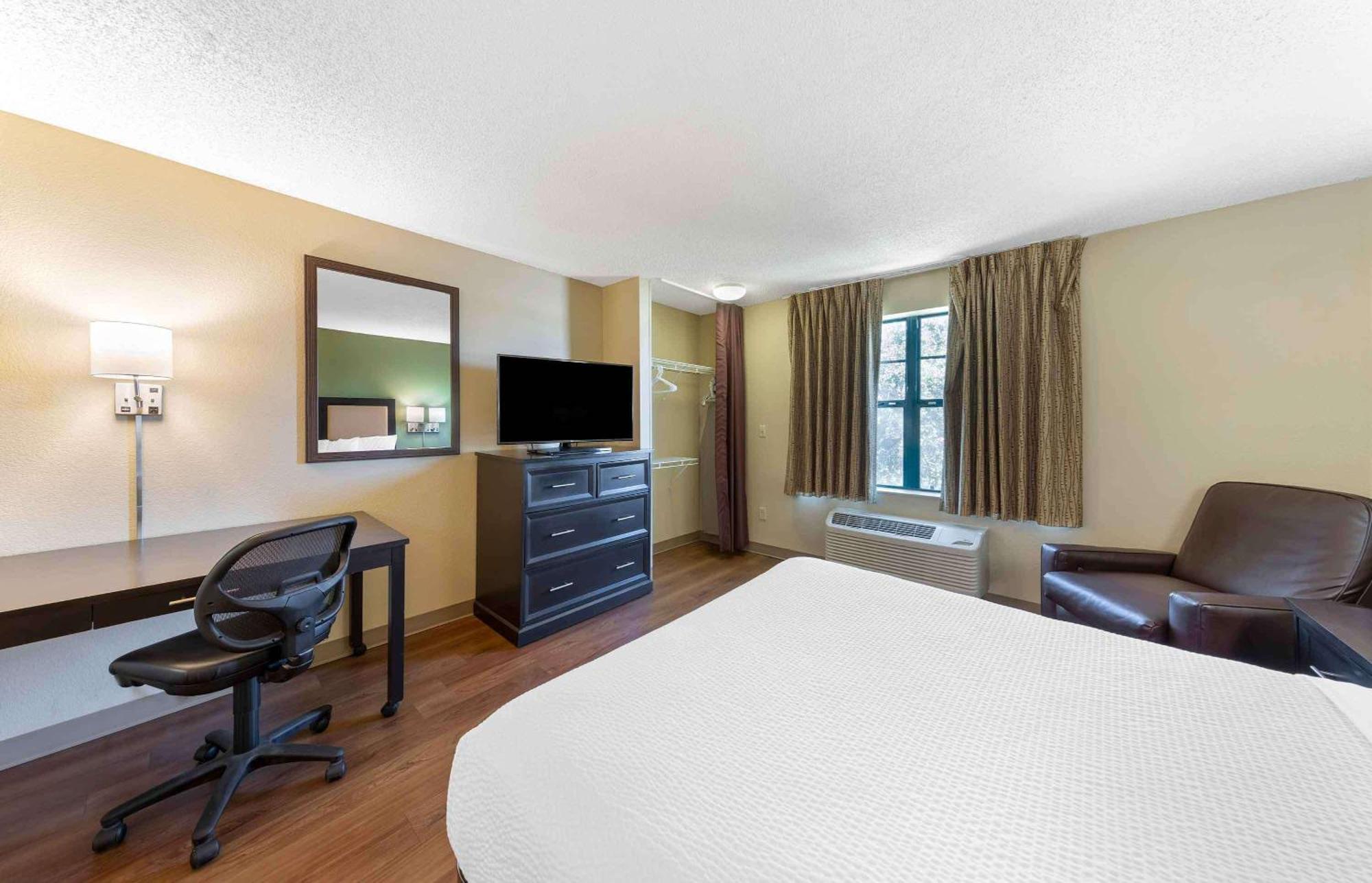 Extended Stay America Suites - San Jose - Morgan Hill Buitenkant foto
